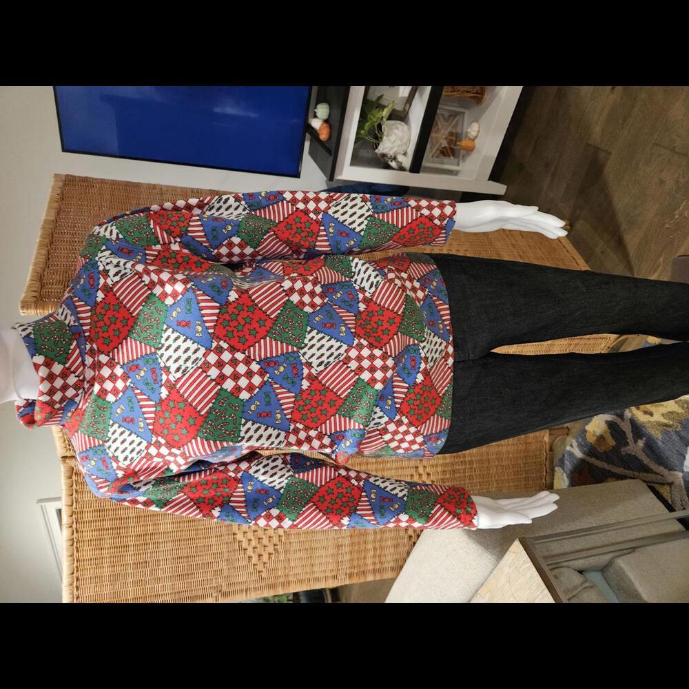 Eagle's Eye Festive Patterned Turtleneck Sweater - Size S/P